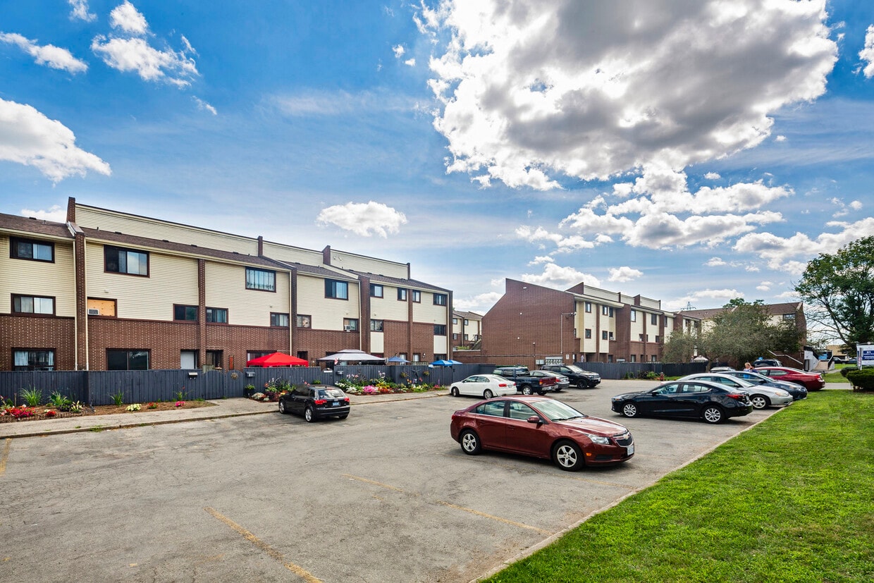 Photo principale - Towns at Old Chicopee