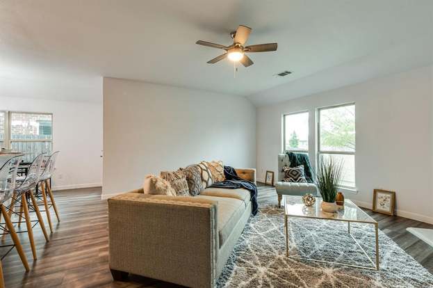 Foto del edificio - 1705 Lake Pine Dr