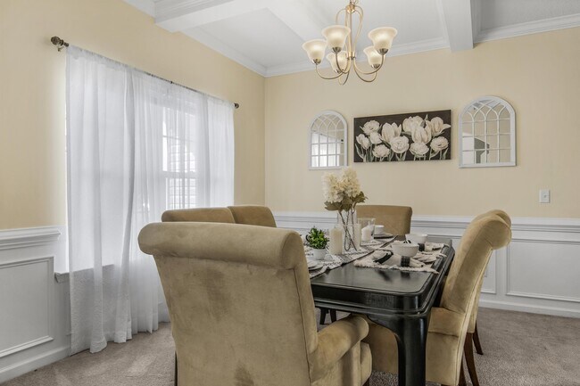 Foto del edificio - 1588 Longleaf Ct