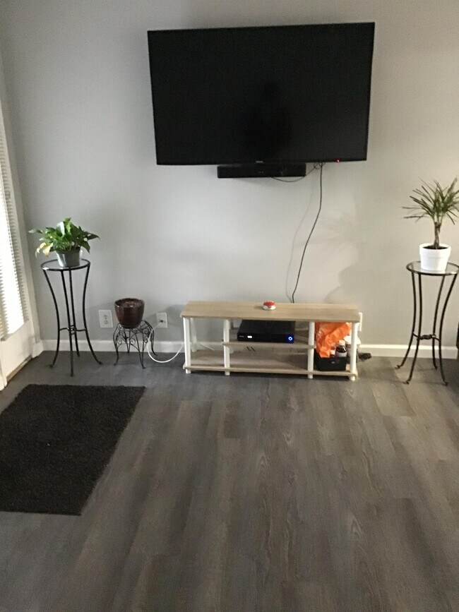Foto del edificio - 4110 S Oak Meadows Dr