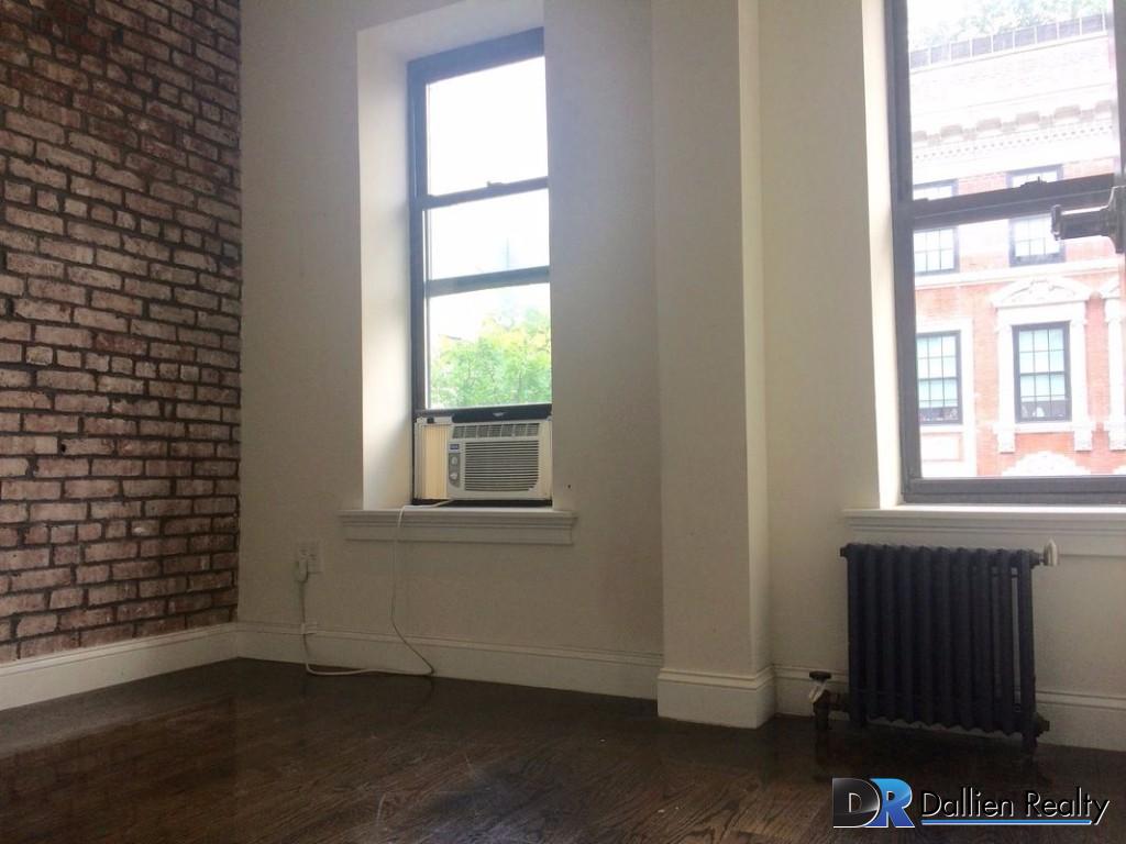 Primary Photo - 50 E 3rd St