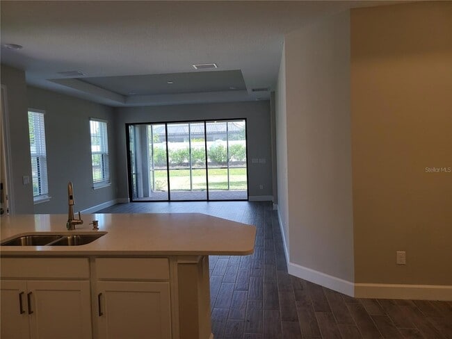 Foto del edificio - 4769 Tortona Ct