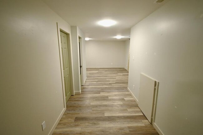 Building Photo - 0 bedroom in Prince George BC V2L 2E7