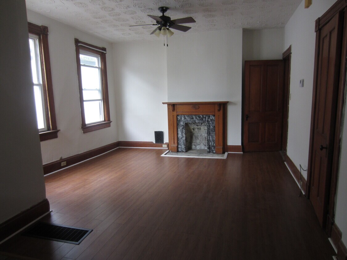 Foto del edificio - 421 Southview Ave