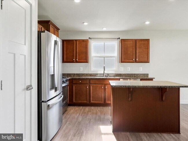 Building Photo - 403 Rushbrook Rd