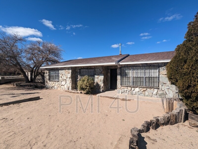 Primary Photo - 9605 Benavides Rd SW