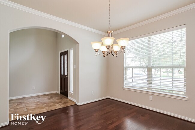 Foto del edificio - 24462 Sundance Spring Dr