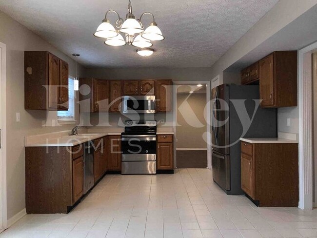 Building Photo - 1580 Winding Creek Trail