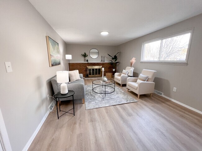 Foto del edificio - 7034 Rockhaven Pl