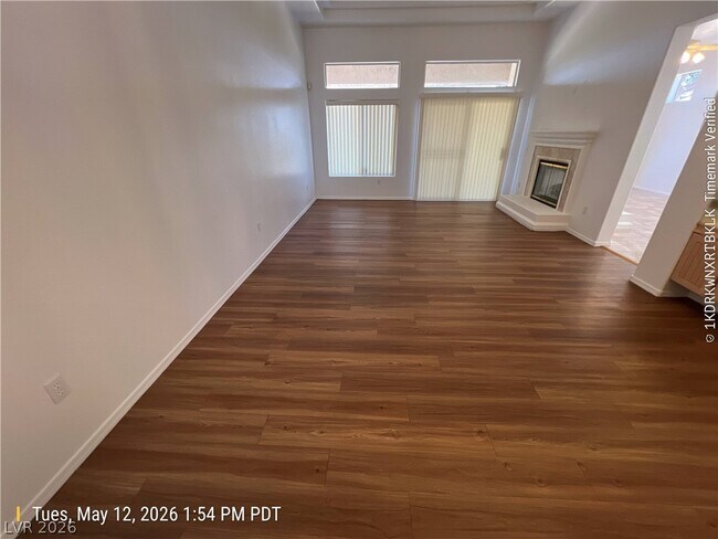 Foto del edificio - 2700 Vista Butte Dr