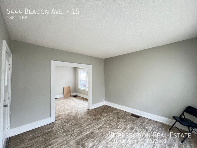 Building Photo - 5444 Beacon Ave