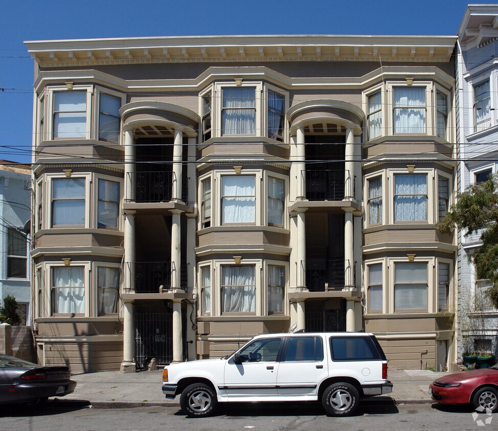 Building Photo - 2870 Harrison St