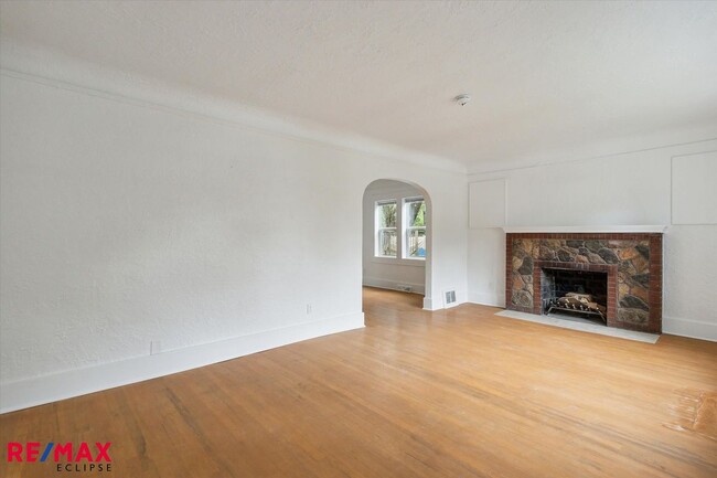 Building Photo - 2363 Hester Ct