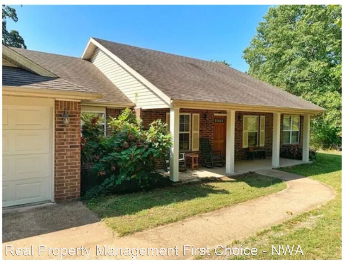 Primary Photo - 3 br, 2 bath House - 14805 Draper Road
