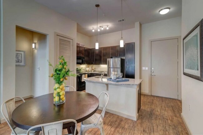 Foto del edificio - 5109 Medical Dr