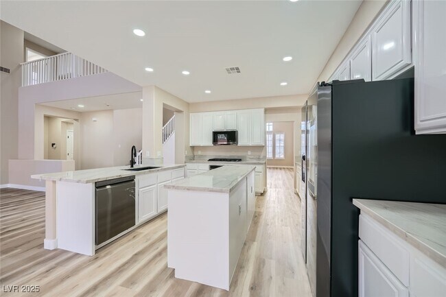 Foto del edificio - 9272 W Viking Rd