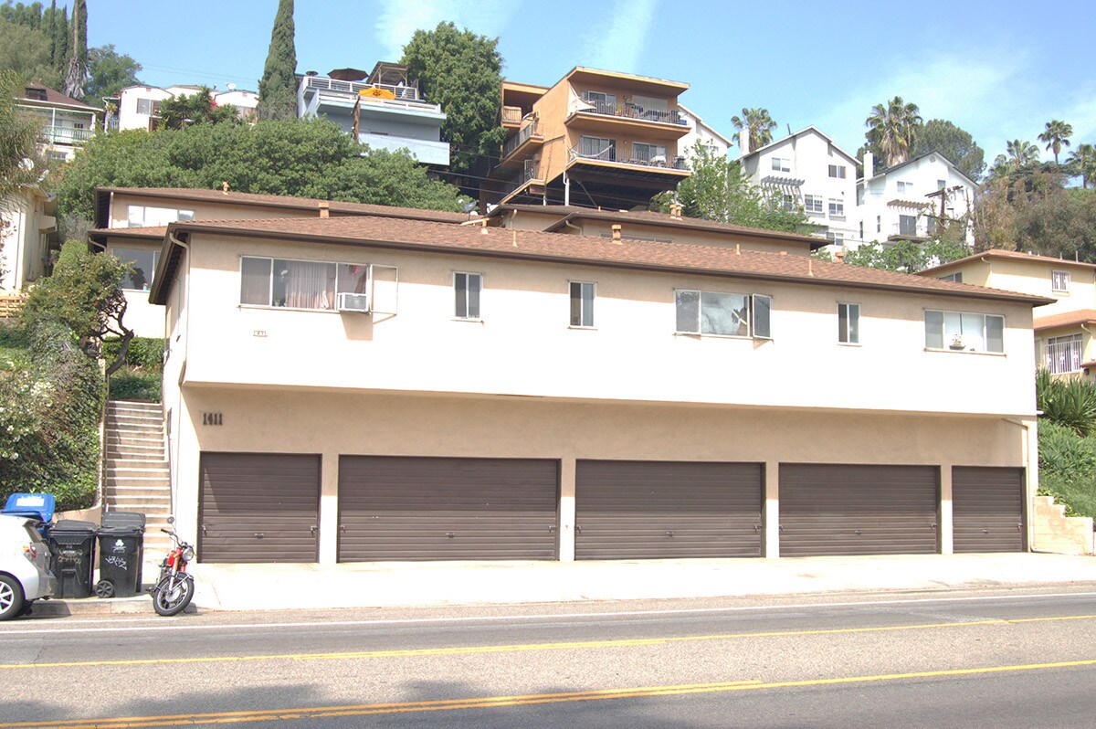Primary Photo - 1411 Silver Lake Blvd