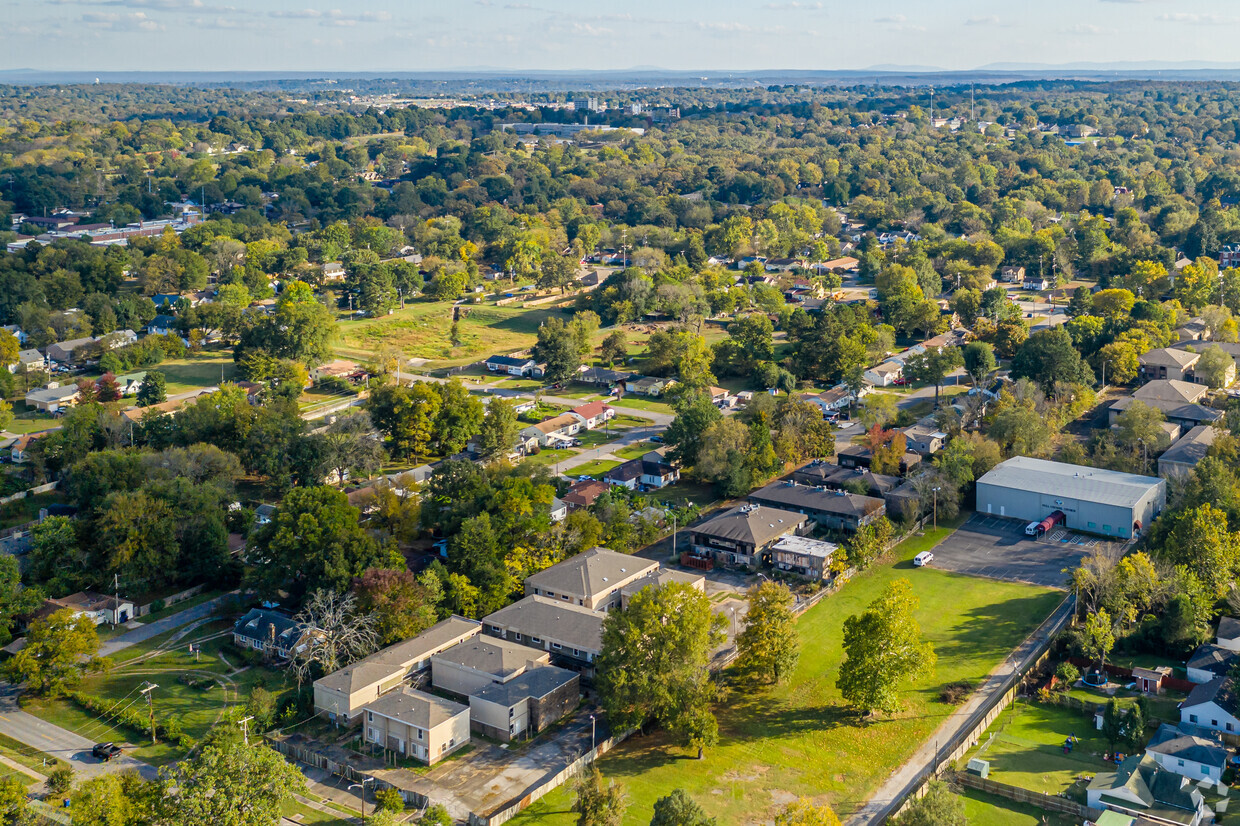 Primary Photo - Lofts on Park