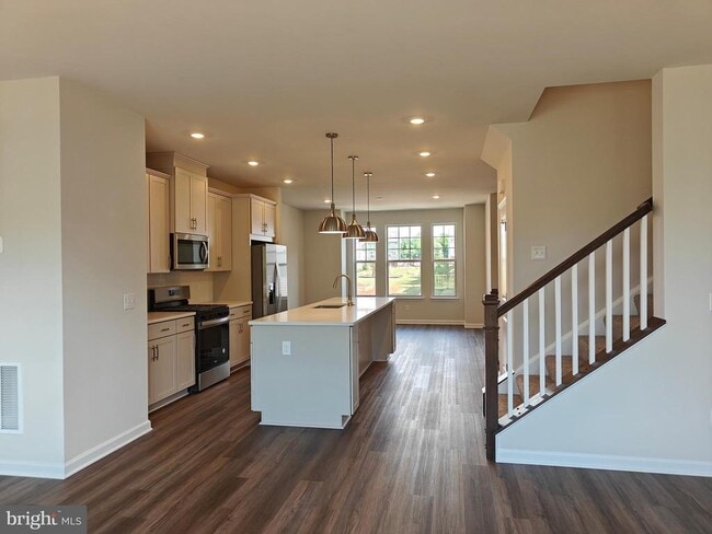 Building Photo - 9409 Barnes Lp