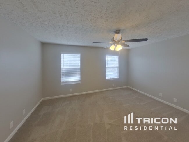 Building Photo - 5018 Nina Marie Ave