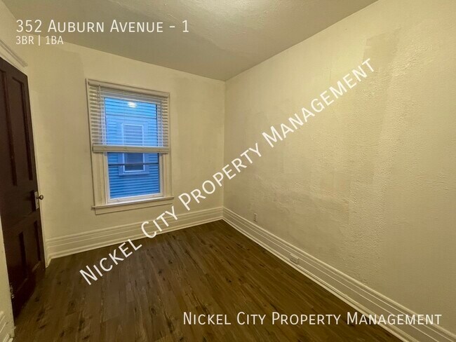 Foto del edificio - 352 Auburn Ave
