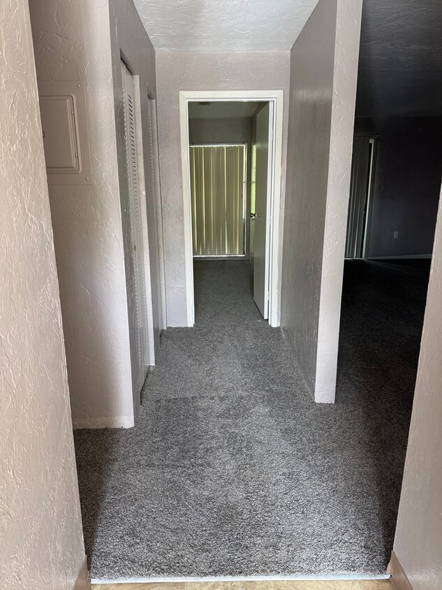 Primary Photo - Location, location, location! 876 SF Unit-...
