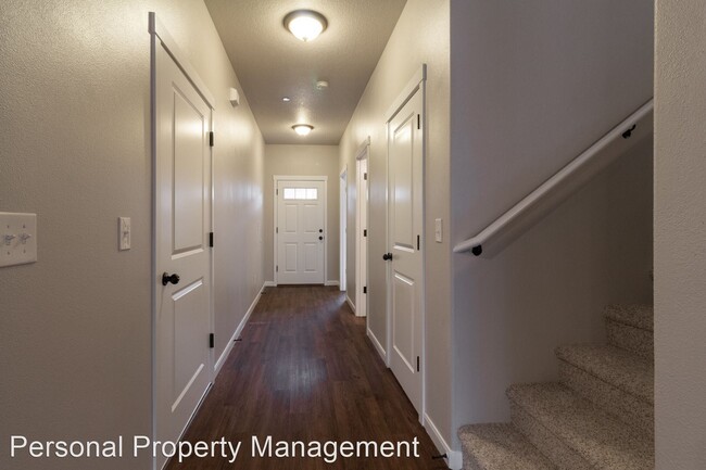 Foto del edificio - 4 br, 3 bath House - 7621 NE 31st Circle