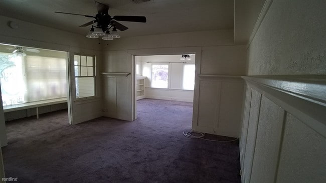 Building Photo - 167 H St