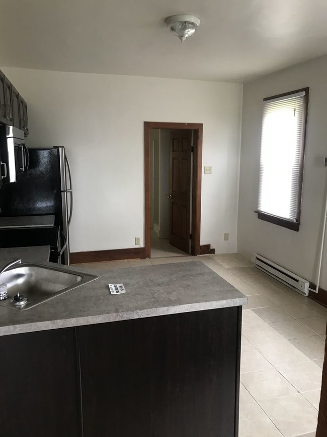 Building Photo - 3 br, 2 bath House - 2084 LONG LEVEL ROAD