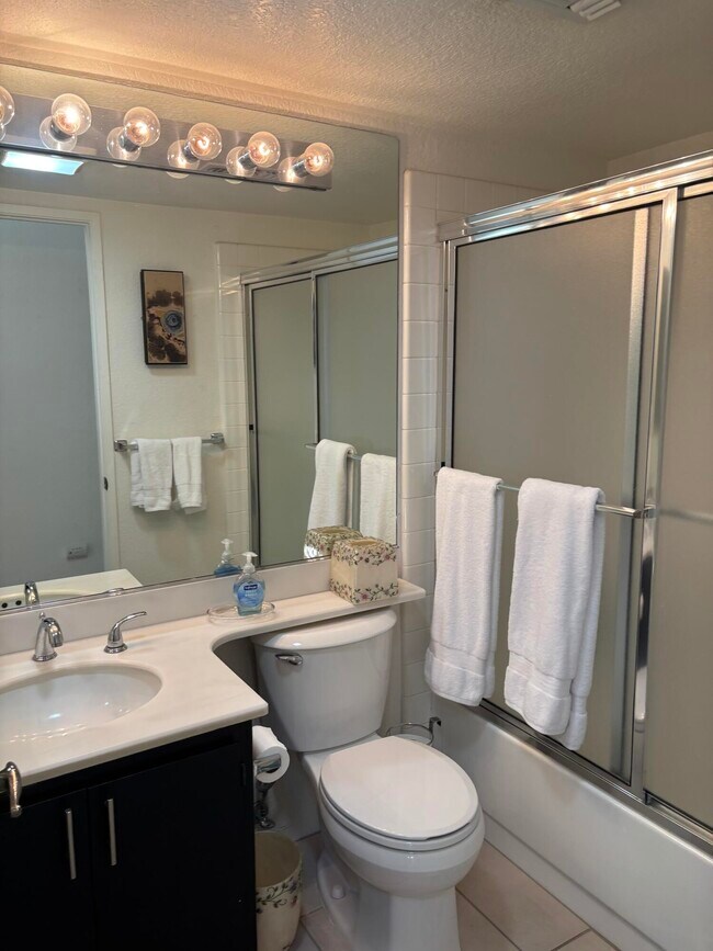 Foto del edificio - 77896 Woodhaven Dr N