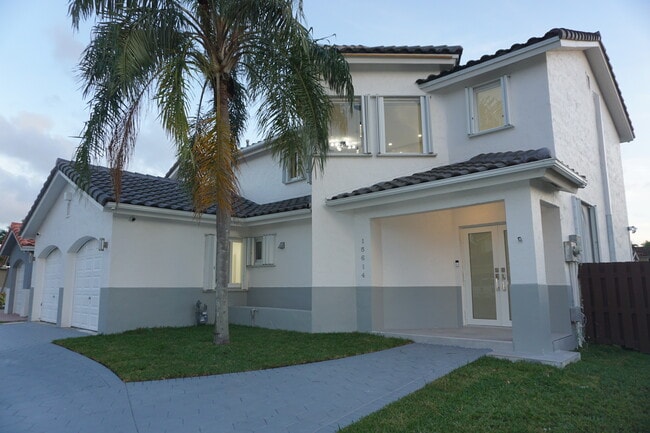 Foto del edificio - 15614 SW 110th Terrace