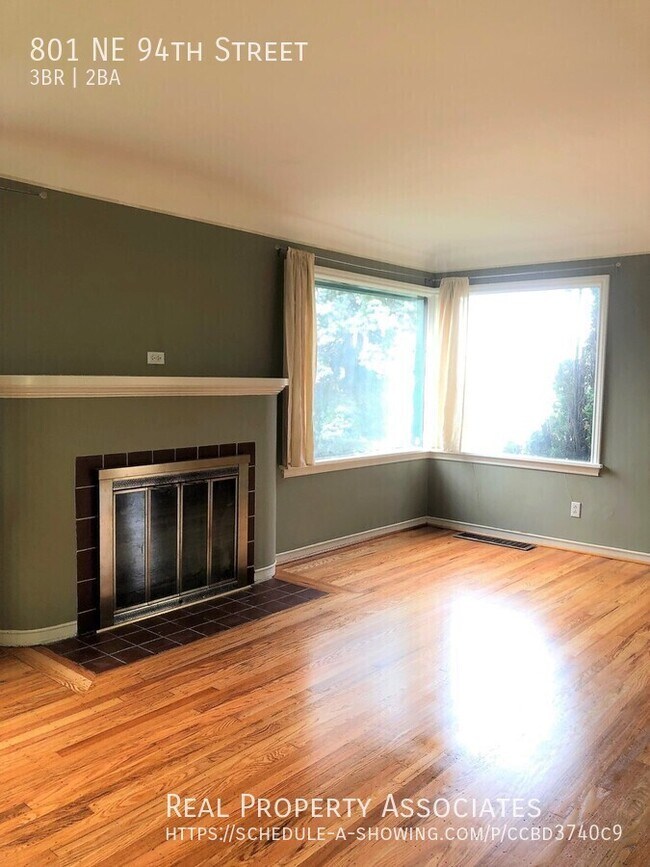 Photo - 801 NE 94th St House