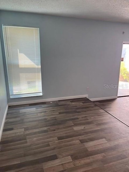 Building Photo - 640 Haven Pl