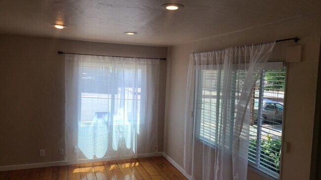 Sala de estar - 175 W I St
