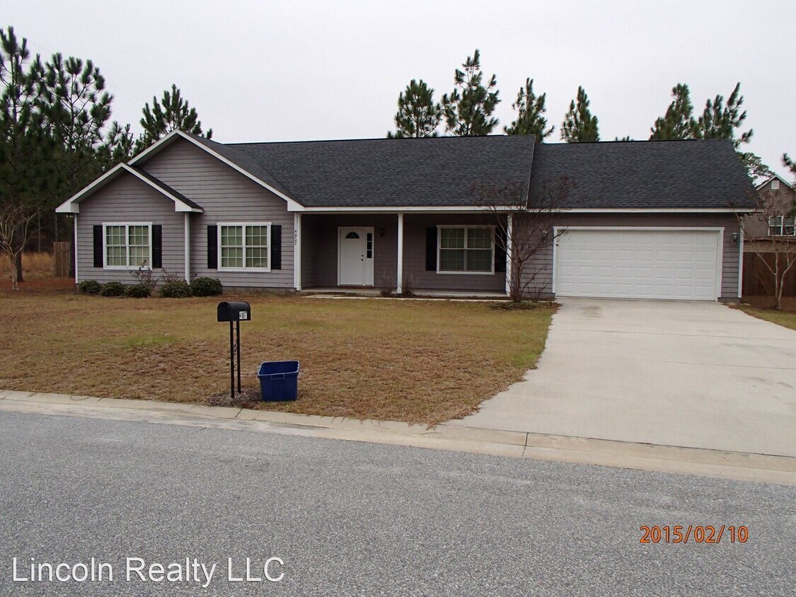 4 br, 2 bath House 4907 Single Barrell Rd. House Rental in Lake