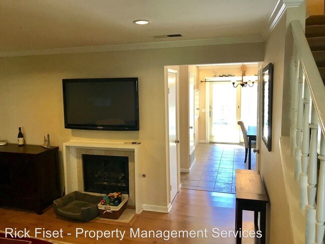 Foto del edificio - 2 br, 1.5 bath House - 571 Sycamore Circle