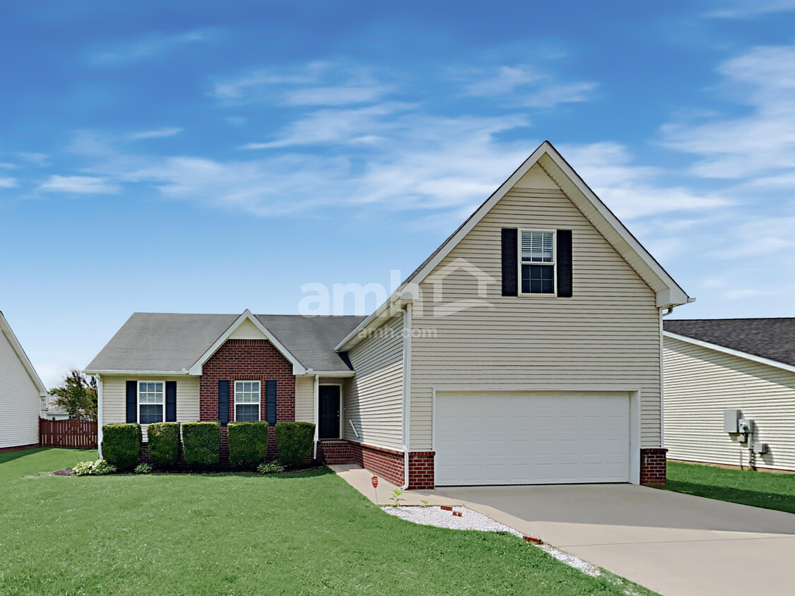 Primary Photo - 1543 Saint Andrews Drive