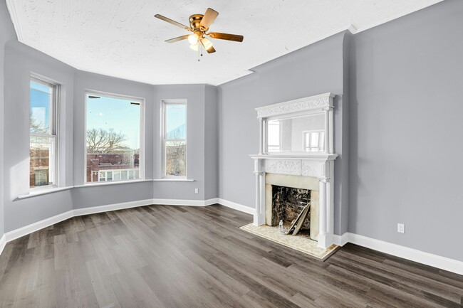 Foto del edificio - 6426 South Ingleside Avenue, Unit 2