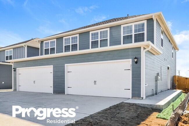 Foto del edificio - 211 Marsh Ln