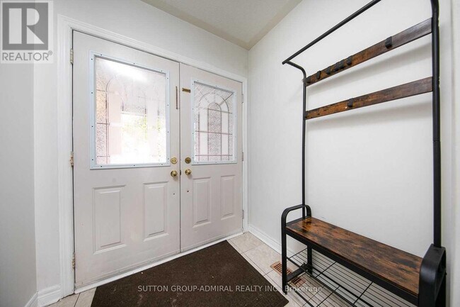 Photo du bâtiment - 189 Warwick Crescent