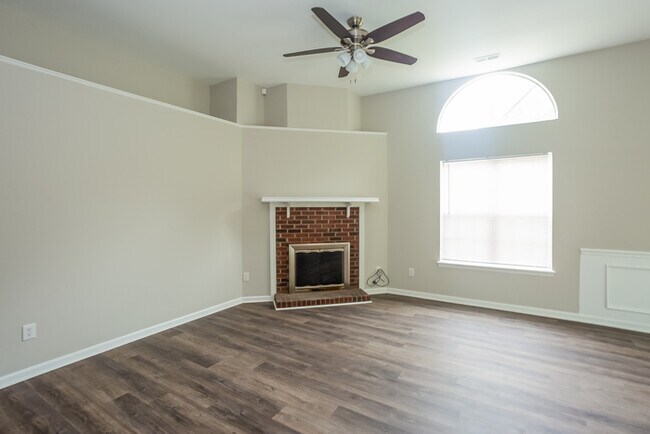 Foto del edificio - 3677 Lake Spring Ave NW
