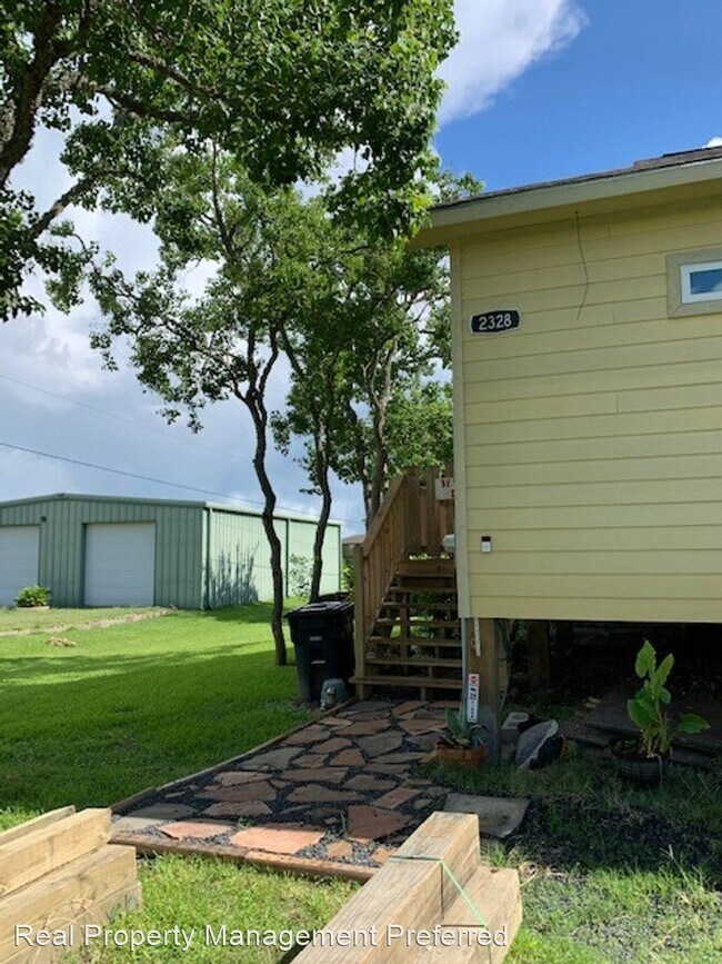 Building Photo - 2 br, 2 bath House - 2328 Avenue H