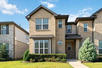 Building Photo - 8021 Scanlan Trl