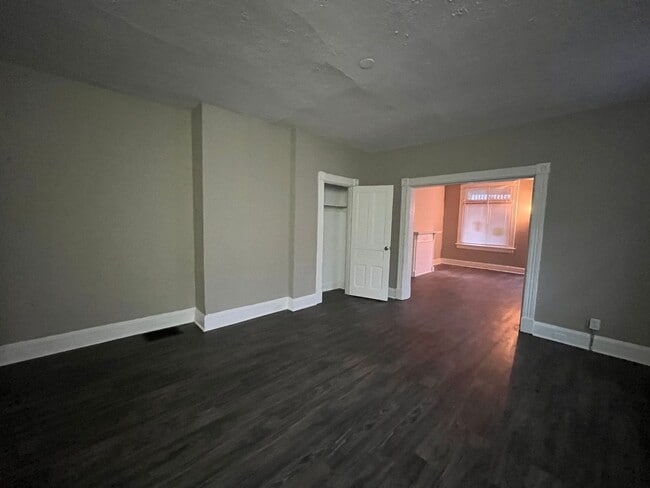 Building Photo - 3811 Cass Ave