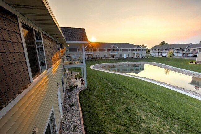 Foto del edificio - Knots Landing