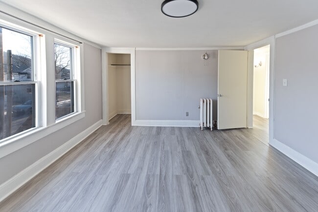 Building Photo - 45 Jackson St