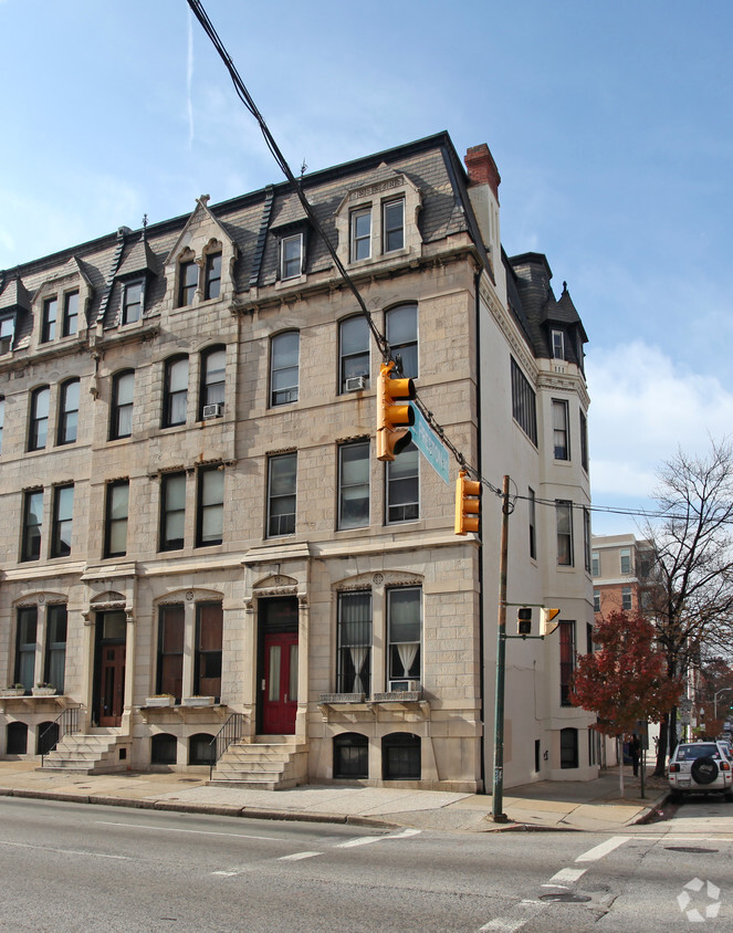 Primary Photo - Saint Paul Street - The Residences at Mount V