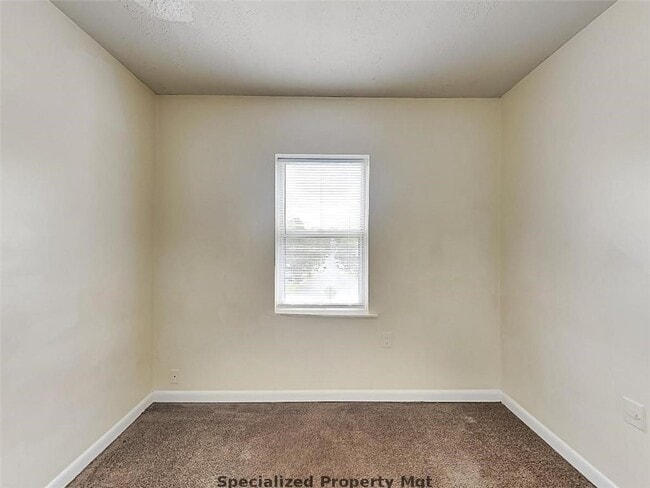 Building Photo - 177 Lawton St SW
