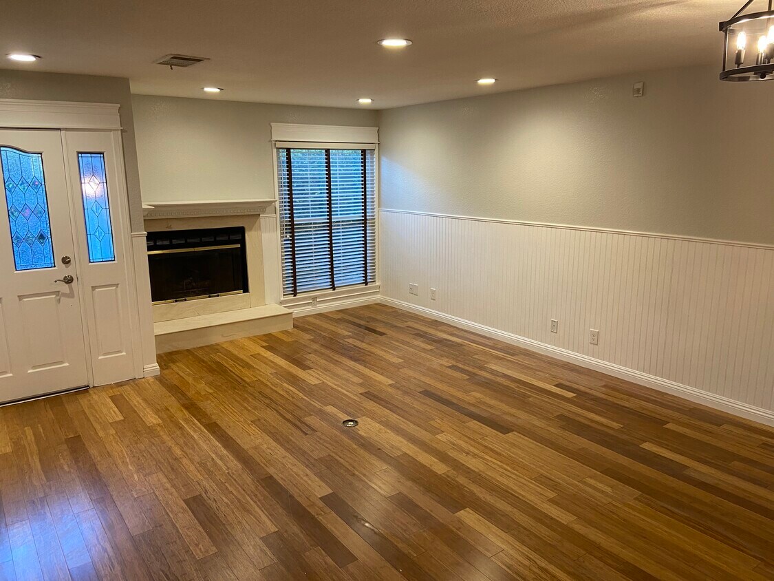 121 N Mountain Ave, Monrovia, CA 91016 Townhome Rentals in Monrovia