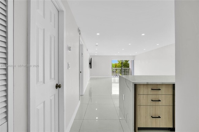 Foto del edificio - 4141 Nautilus Dr